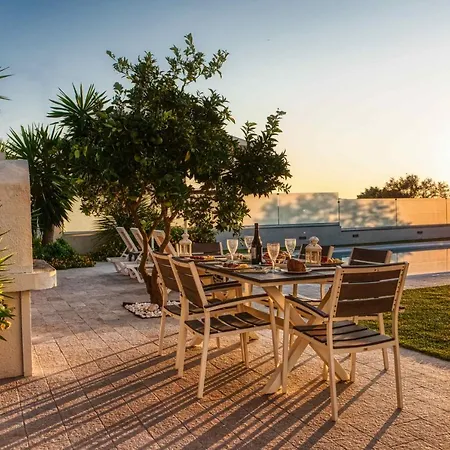 Villa Vozos